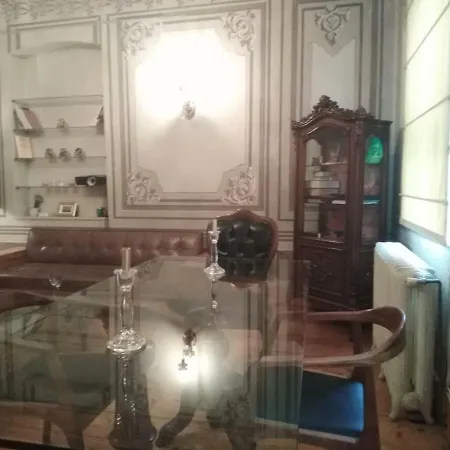 Lägenhet Galata Antique French House
